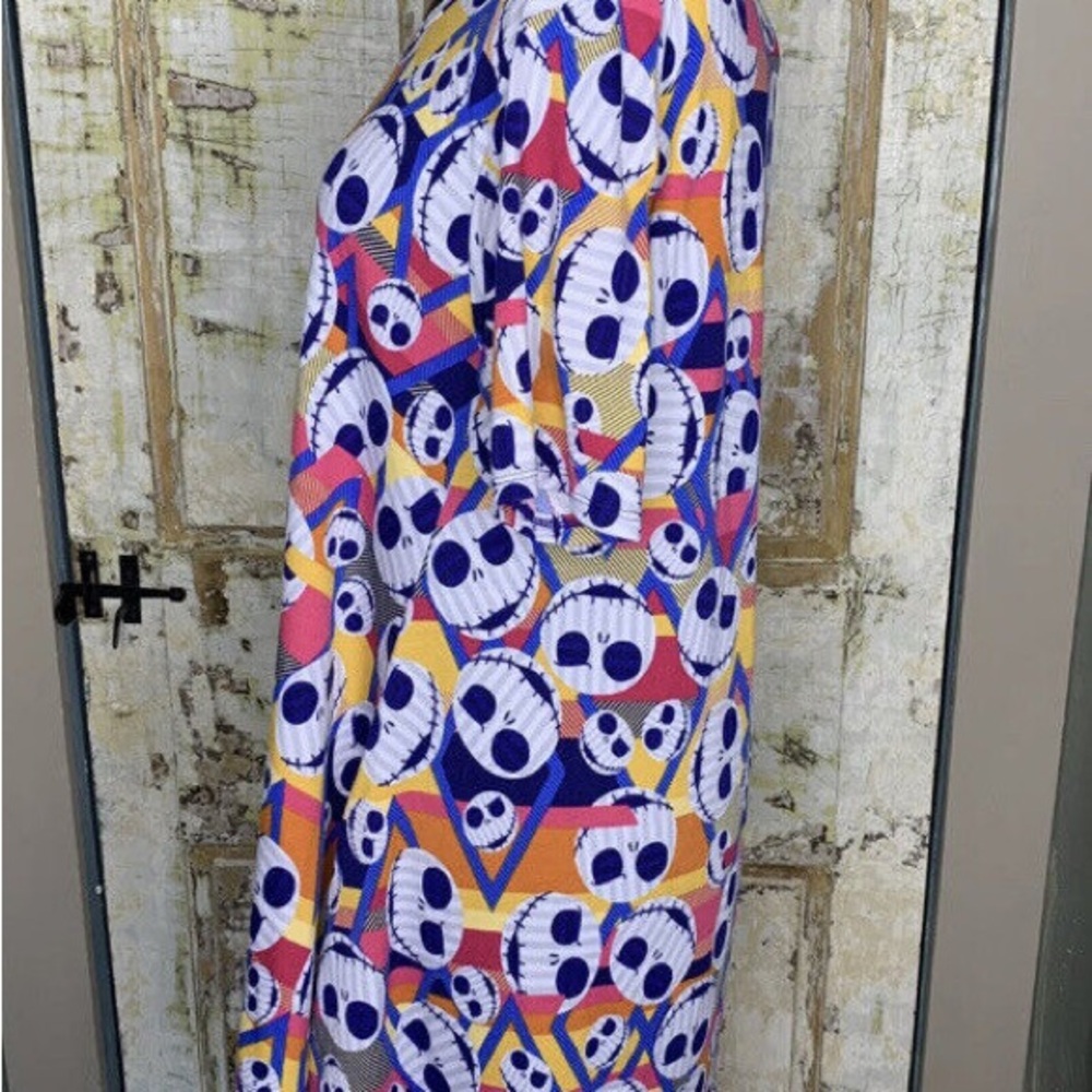 Women's Tops